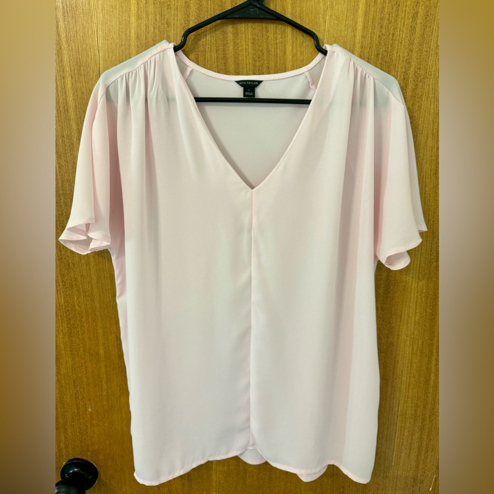 Ann Taylor Soft Pink V-Neck Flutter Sleeve Blouse